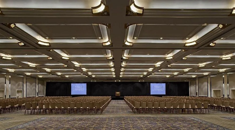Отель Hyatt Regency Сакраменто 4*,